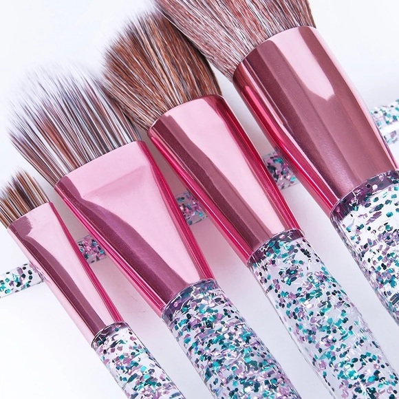 10 piece Blue & Purple Glitter Makeup Brushes Set - Picture 2 of 3